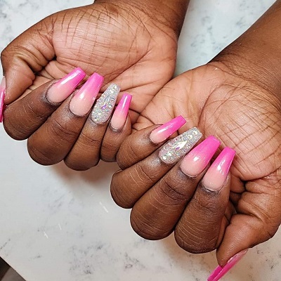NAILS A HOLIC - nails care additional service